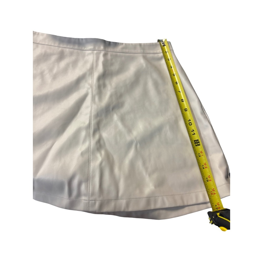 BB Dakota Steve Madden Cream Vegan Leather Mini Skirt Womens Size 10 Off White - Picture 5 of 5